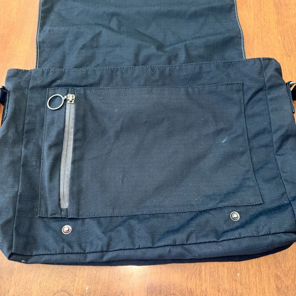 Columbia Live Work Play Messenger Bag
